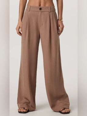 NWT VUORI Trestles Twill Wideleg Pants size L Nutmeg Work Casual Flattering